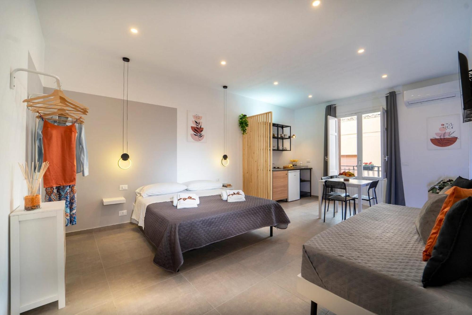 Mameri Central Rooms Кастеламаре дел Голфо Екстериор снимка