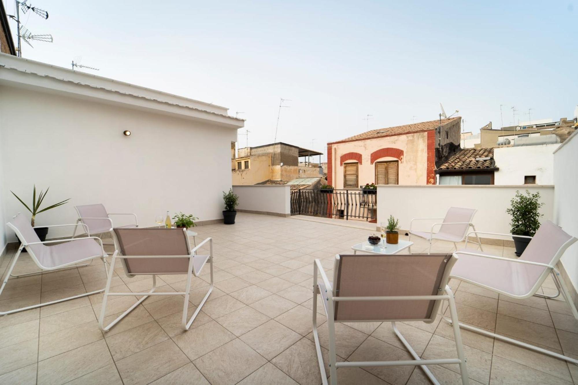 Mameri Central Rooms Кастеламаре дел Голфо Екстериор снимка